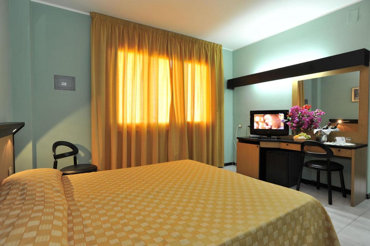 Green Sporting Club Hotel อาลเกโร ภายนอก รูปภาพ